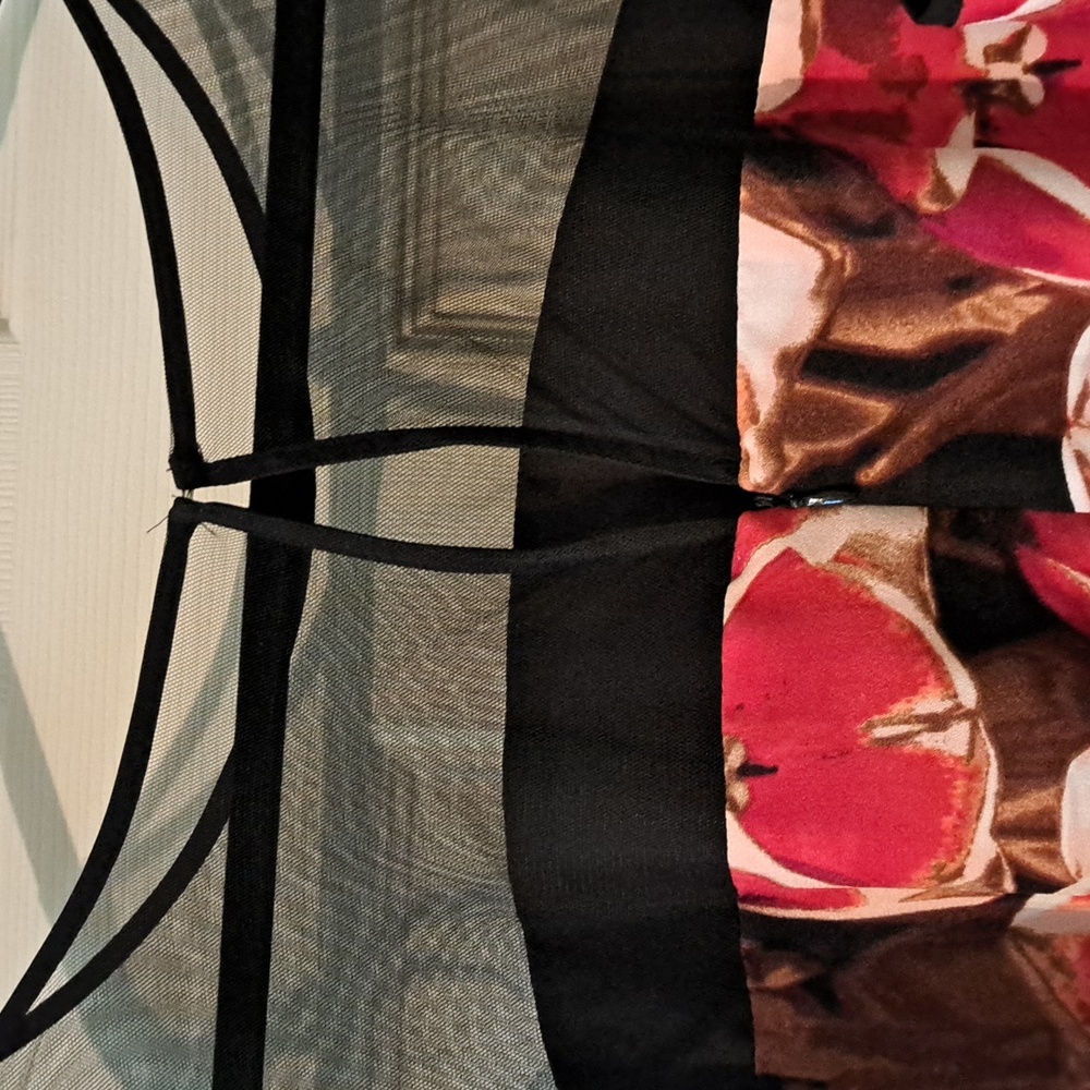 NWT Liz Claiborne Floral Red and Black Dress - Picture 3 of 4